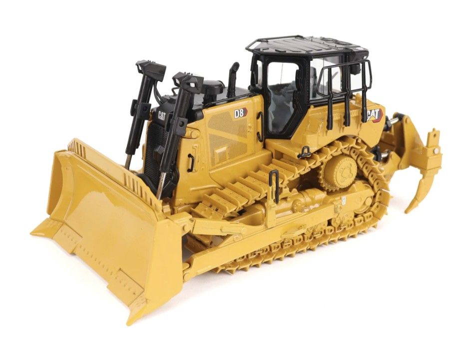 Diecast Masters 85757 CAT D8 Standard Configuration 1:50 Scale Model