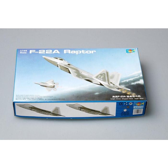 Trumpeter 1317 F-22A Raptor 1:144 Scale New Free Ship 