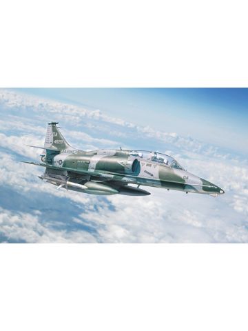 Italeri 90165 Douglas OA-4M Skyhawk II 1/72 Scale Plastic Model Kit
