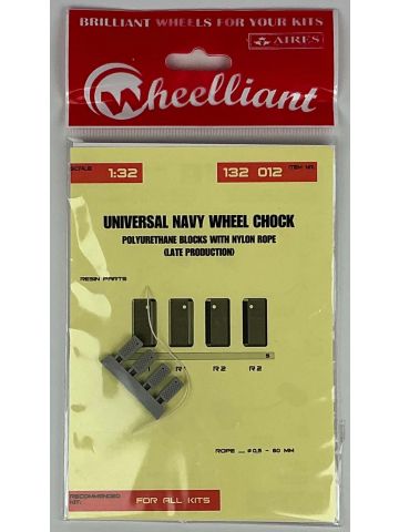 Wheelliant 132 012 Universal Navy Wheel Chock 1/32 Scale