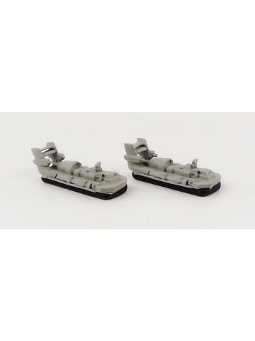 Trident TA 10252 Soviet Landing Ship Gus 1980 1/1250 Scale Model Ships (2)