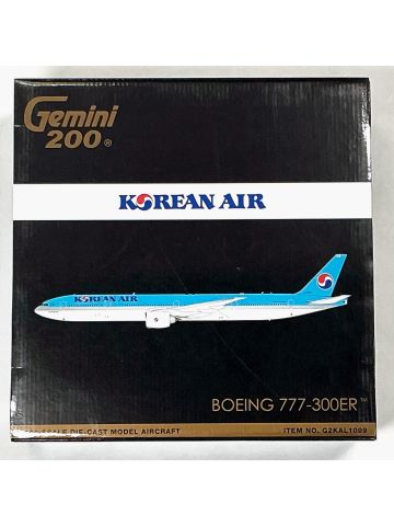 GeminiJets G2KAL1099 Korean Air Boeing 777-300ER 1/200 Scale Diecast Model