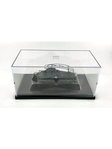 Dragon Armor 60585 Sd.Kfz. 232 1.Div. (Motorisiert) 'LAH' 1/72 Scale Model