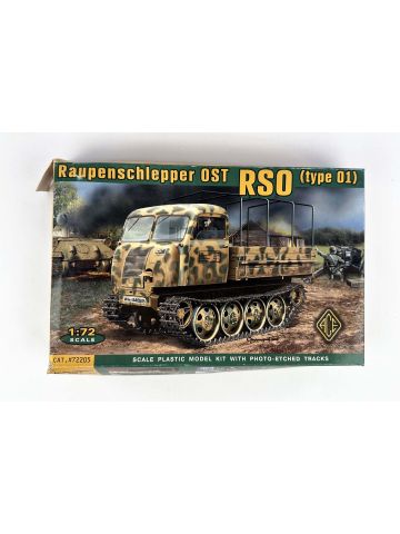 Ace 72205 Raupenschlepper Ost RSO (Type 01) 1/72 Scale Plastic Model Kit