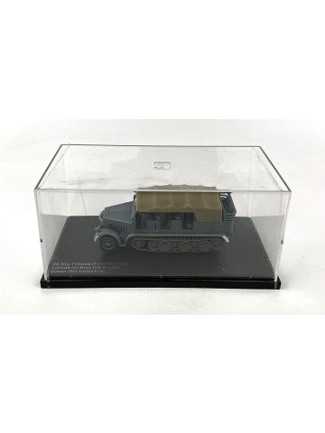 Hobby Master HG5001 Sd.Kfz. 7 German 8 Ton Half-Track Luftwaffe 1/72 Scale Model