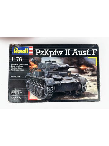 Revell 03229 PzKpfw II Ausf. F 1/76 Scale Plastic Model Kit