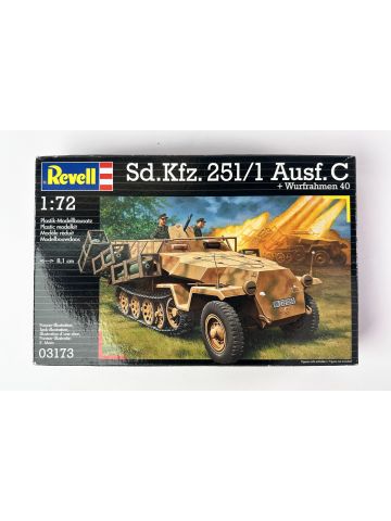 Revell 03173 Sd.Kfz. 251/1 Ausf. C + Wurfrahmen 40 1/72 Scale Plastic Model Kit