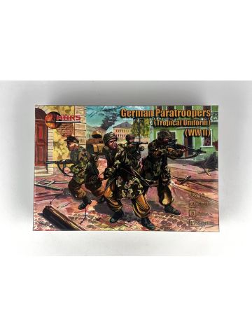 Mars 72119 German Paratroopers Tropical Uniform WW II 1/72 Scale Model Kit