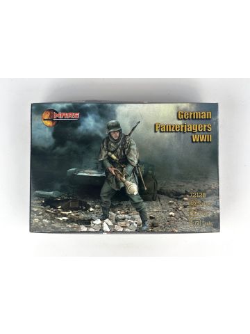 Mars 72128 German Panzerjagers WWII 1/72 Scale Plastic Model Kit