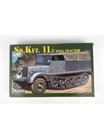 Italeri 7016 Sd.Kfz. 11 3 Tons Tractor 1/72 Scale Plastic Model Kit