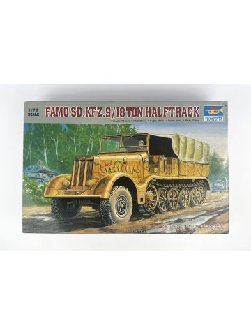 Trumpeter 07203 FAMO Sd.Kfz.9 18 Ton Half-Track 1/72 Scale Plastic Model Kit