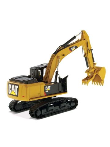 Diecast Masters 85923 Cat 568 GF Road Builder 1/50 Scale Diecast Model