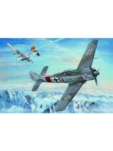 HobbyBoss 81803 Focke-Wulf Fw190A-8 1/18 Scale Plastic Model Kit