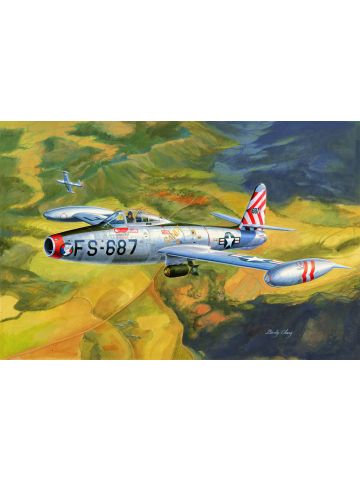 HobbyBoss 83207 Republic F-84E Thunderjet 1/32 Scale Plastic Model Kit