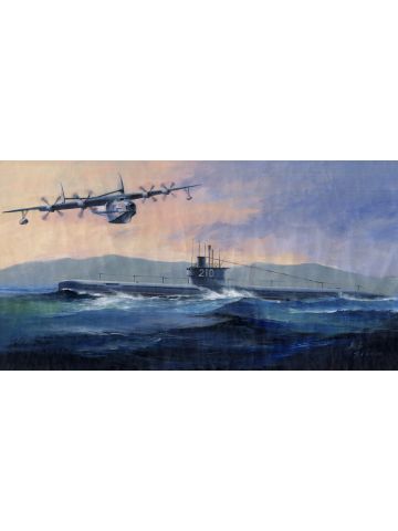 HobbyBoss 83515 PLA Navy Romeo Class Submarine & SH-5 1/350 Scale Model Kit