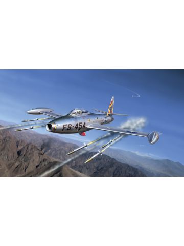 Italeri 1321 Republic F-84G Thunderjet 1/72 Scale Plastic Model Kit