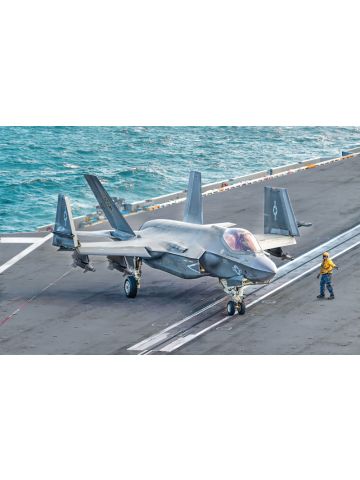 Italeri 1469 Lockheed Martin F-35C Lightning II 1/72 Scale Plastic Model Kit