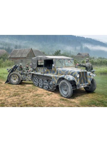 Italeri 6595 Sd.Kfz.10 Demag D7 with 7.5cm lelG 18 & Crew 1/35 Scale Model Kit