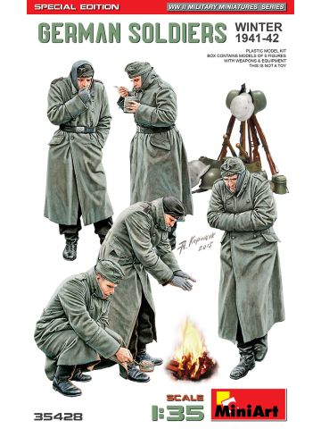 MiniArt 35428 German Soldiers Winter 1941-42 1/35 Scale Model Figures Kit