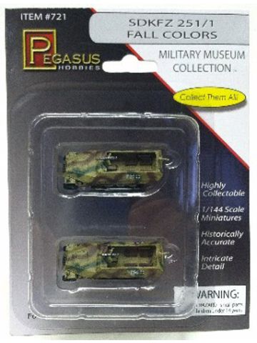 Pegasus 721 Sd.Kfz. 251/1 Halftrack #113/114 Camouflaged 1/144 Scale Models