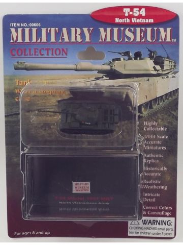 Pegasus 606 North Vietnamese T-54 1/144 Scale Model with Case
