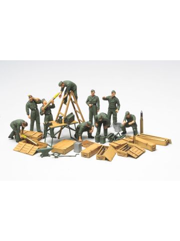 Tamiya 32547 WWII German Tank Crew (9) & Field Maintenance Set 1/48 Scale Kit