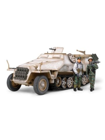 Tamiya 32564 Mtl.Spw Sd.Kfz.251/1 Ausf.D 1/48 Scale Plastic Model Kit
