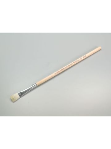 Tamiya 87013 Flat Paint Brush #5 Wooden Handle