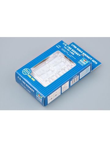 Trumpeter 3427 F/A-18D Hornet 1/700 Scale Aircraft for Model Ship Kits