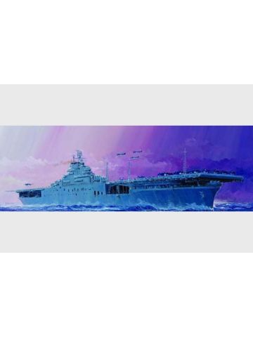 Trumpeter 5728 Aircraft Carrier USS Essex CV-9 1/700 Scale Plastic Model Kit