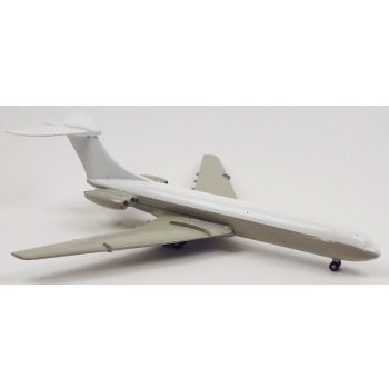 AeroClassics Vickers VC-10 'White Tail' 1/400 Scale Model No Airline Livery #2
