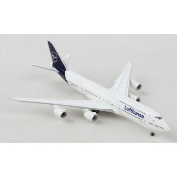Herpa Wings 531283-001 Lufthansa Boeing 747-8 1/500 Scale Diecast Model