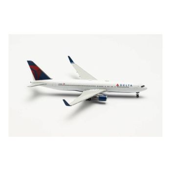 Herpa Wings 535335 Delta Air Lines Boeing 767-300 1/500 Scale Diecast Model
