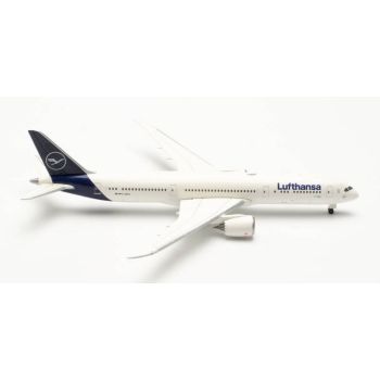 Herpa Wings 535946 Lufthansa Boeing 787-9 1/500 Scale Diecast Model