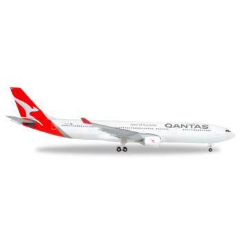 Herpa Wings 530156 Qantas Airbus A330-300 New 2016 Colors 1/500 Scale Model