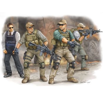 Trumpeter 420 PMC VIP Security Guards in Iraq 2005 1/35 Scale Model Figures