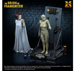 X-Plus The Bride of Frankenstein Scale Model Kit