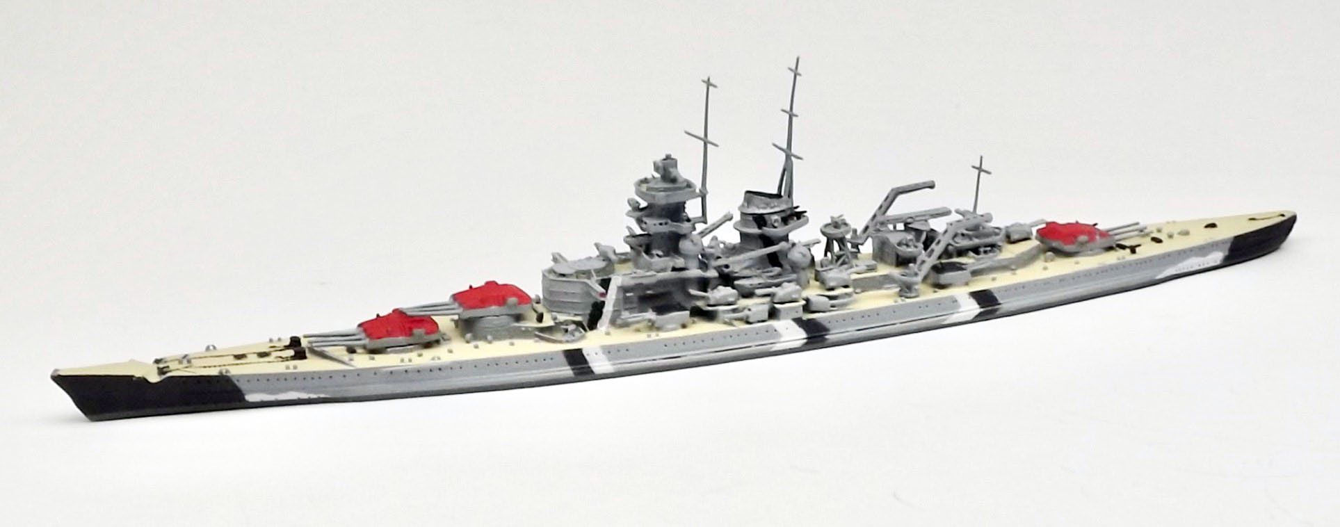 Neptun German Battlecruiser Gneisenau 1941 Special Painting Model Ship
